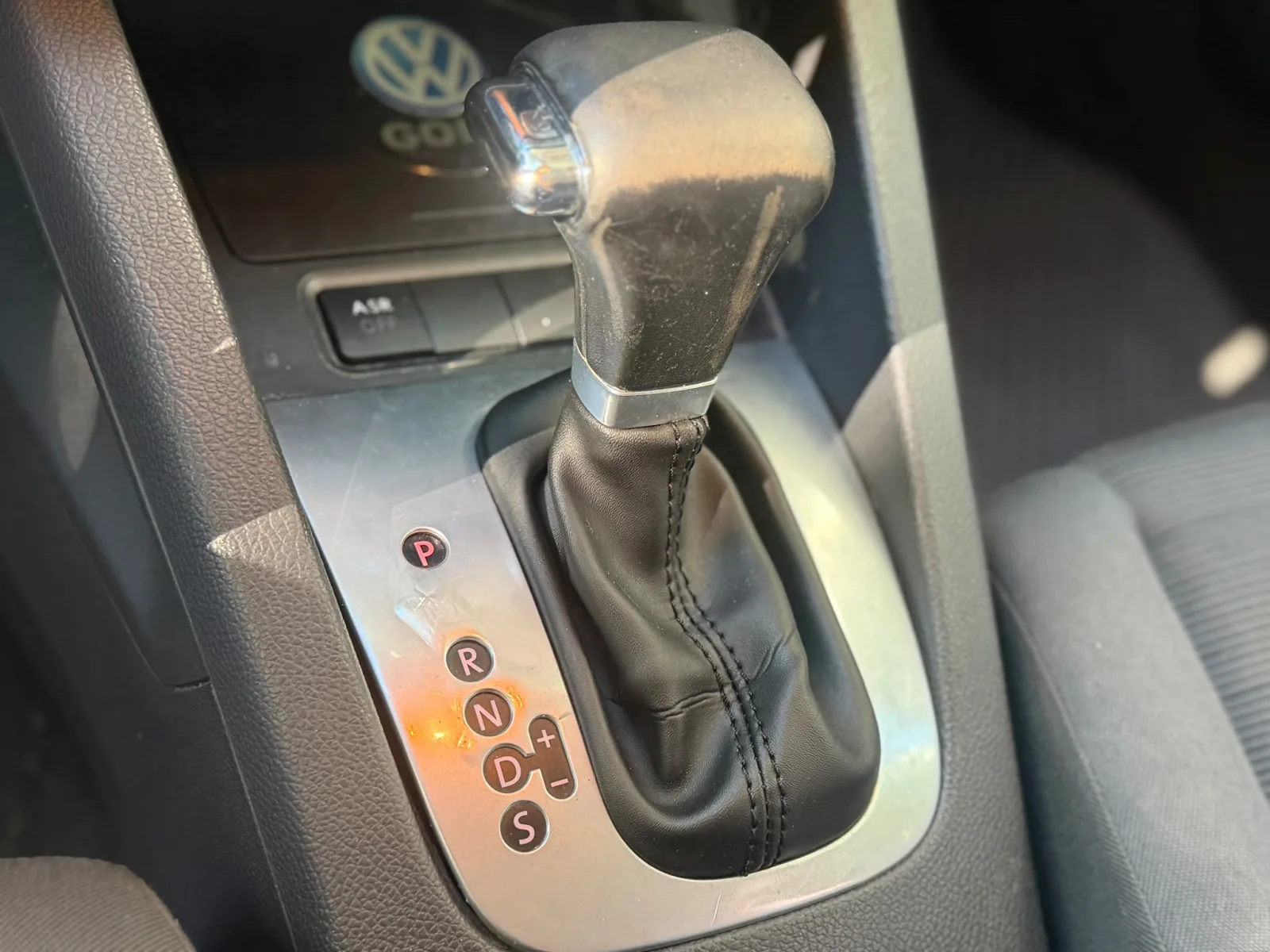 Volkswagen Golf 1.6 FSI Midline — fotoğraf 6