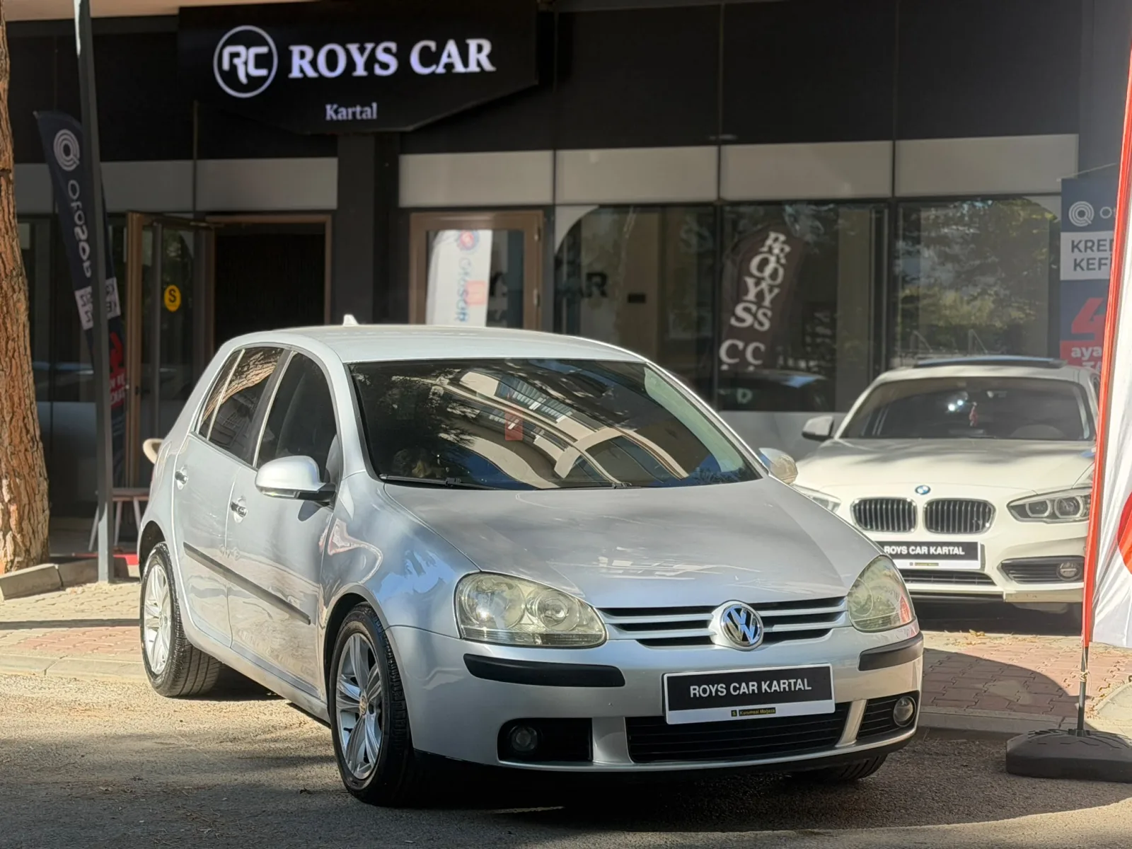 Volkswagen Golf 1.6 FSI Midline — fotoğraf 1