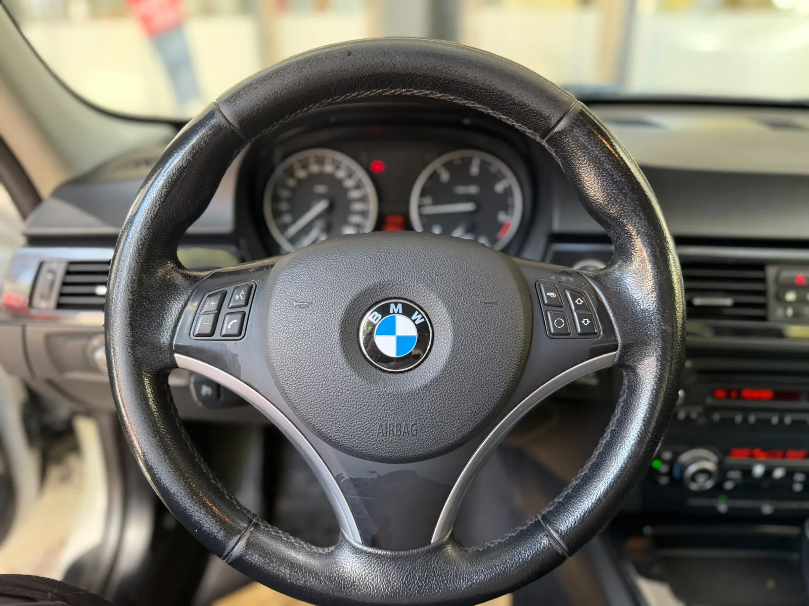 BMW 320d xDrive Comfort — fotoğraf 9