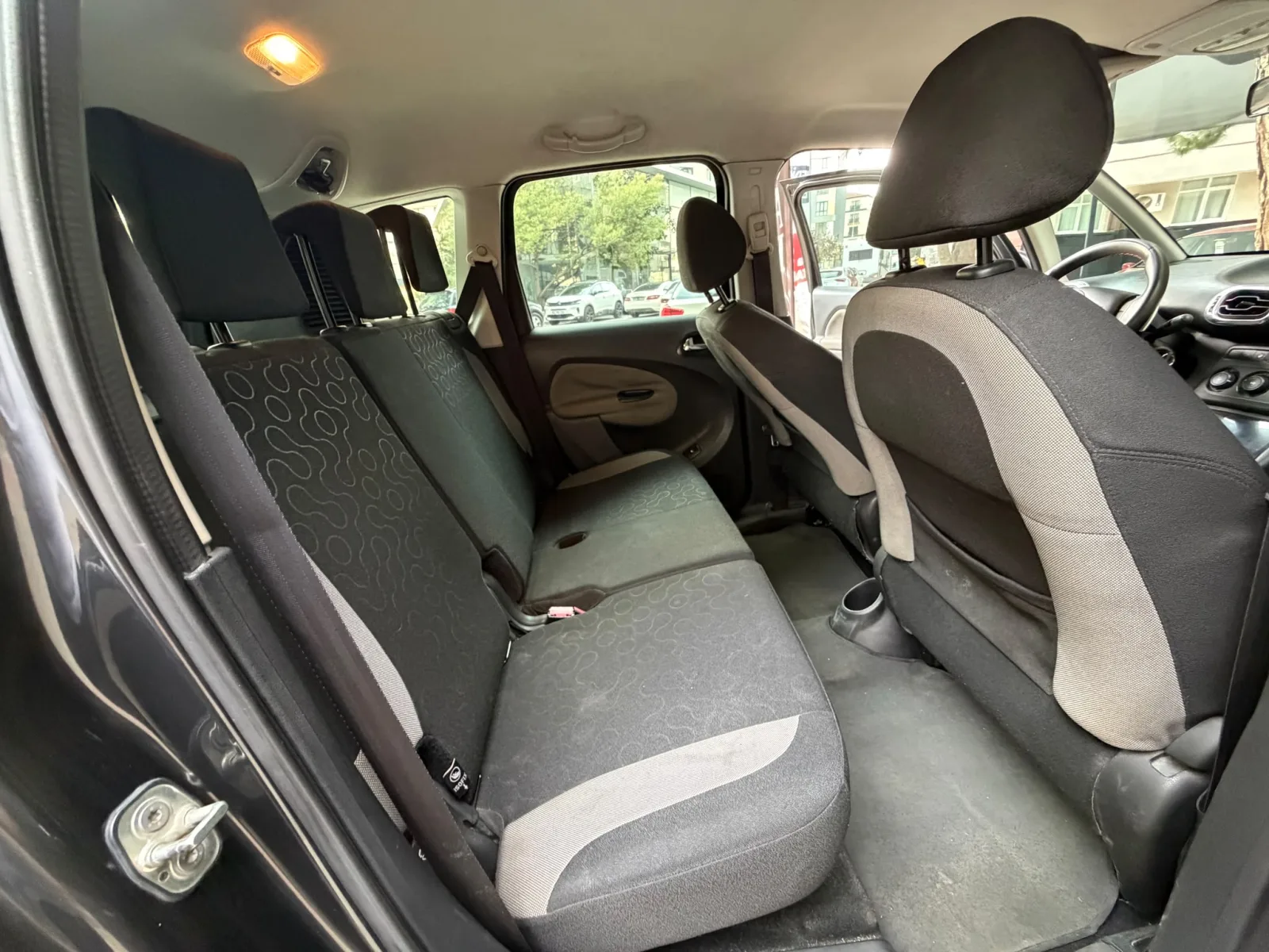 Citroen C3 Picasso 1.6 HDi SX — fotoğraf 2