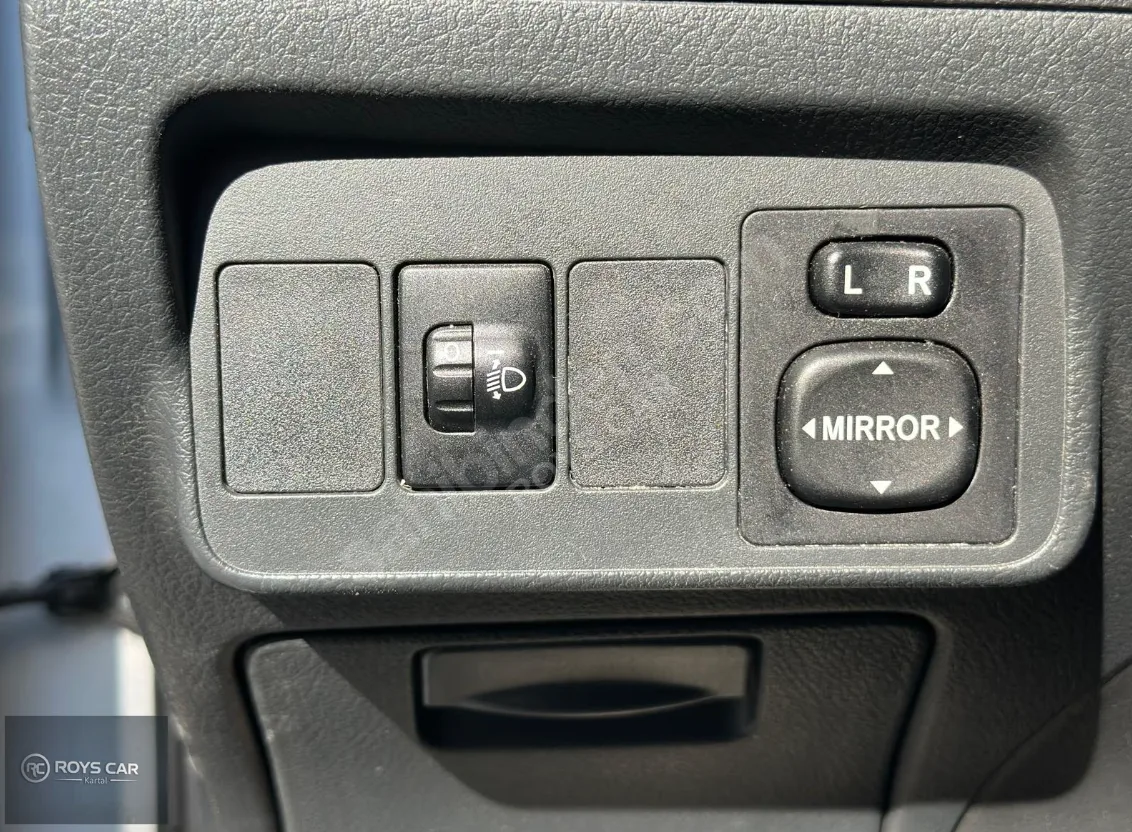 Toyota Corolla 1.4 D-4D Comfort - fotoğraf 14