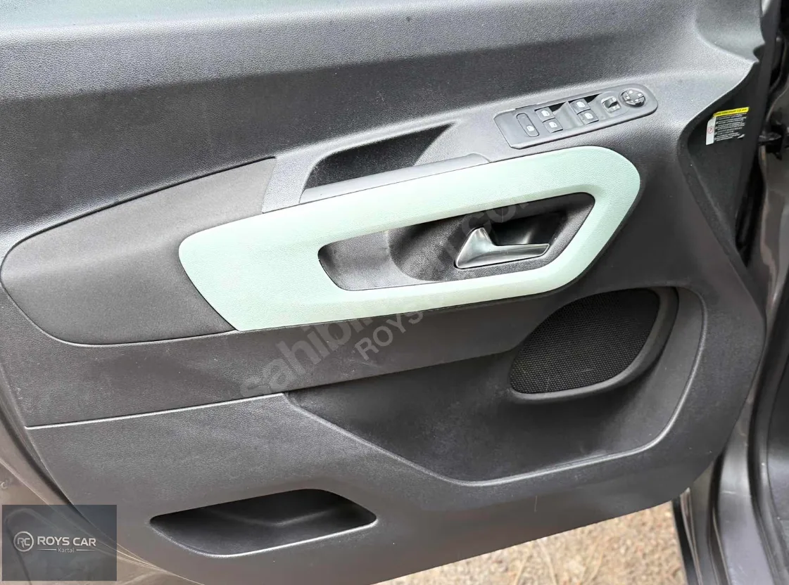 Citroen Berlingo 1.5 BlueHDI Shine - fotoğraf 13